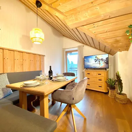 Familienapartment Balkon I Bergblick I Blockhuette *